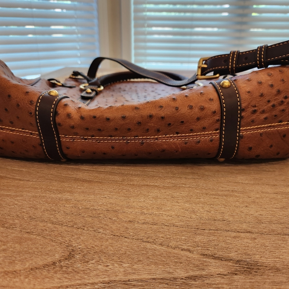 Dooney And Bourke Large Florentine Ostrich patterned leather bag. - Picture 6 of 11